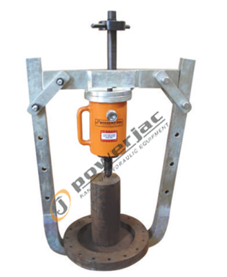 Puller Attachment Operated with Separate Hand Pumps